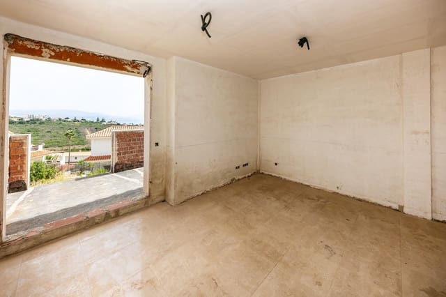 2 soverom Kjedet enebolig til salgs i Manilva med garasje - € 279 000 (Ref: 9232883)