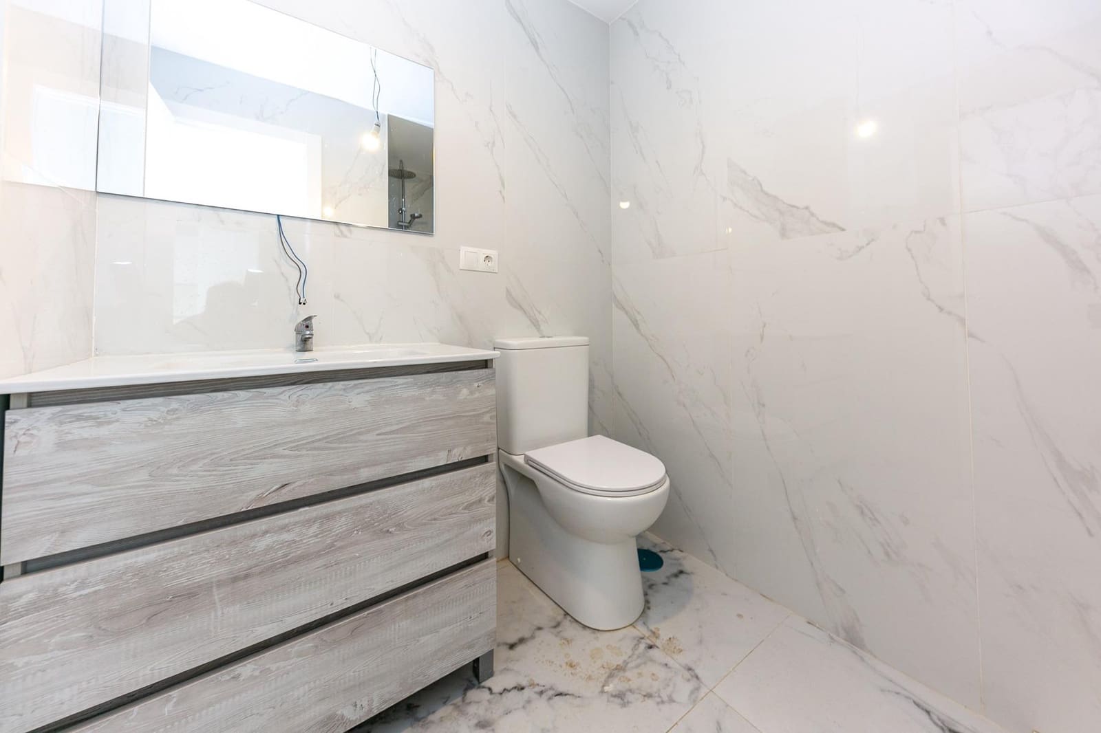 4 sypialnia Dom na sprzedaż w Fuengirola z garażem - 315 000 € (Ref: 9255264)