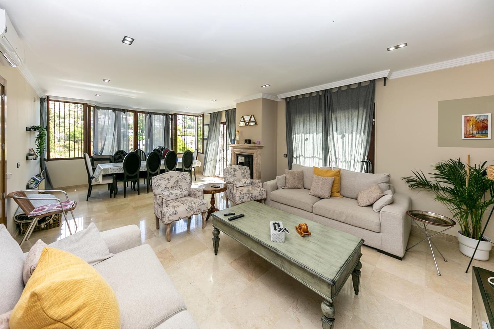 8 soverom Villa til salgs i La Sierrezuela med svømmebasseng - € 1 579 000 (Ref: 9285207)