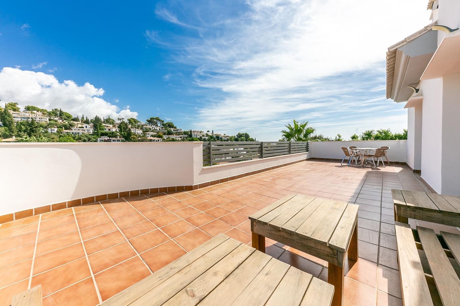 8 soverom Villa til salgs i La Sierrezuela med svømmebasseng - € 1 579 000 (Ref: 9285207)