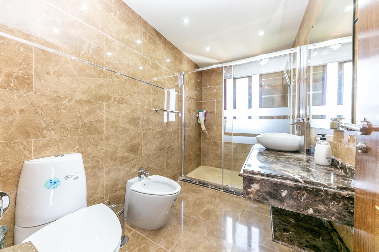 8 soverom Villa til salgs i La Sierrezuela med svømmebasseng - € 1 579 000 (Ref: 9285207)