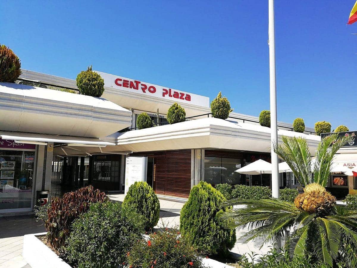 3 makuuhuone Huoneisto myytävänä paikassa Nueva Andalucia mukana uima-altaan - 575 000 € (Ref: 9291546)