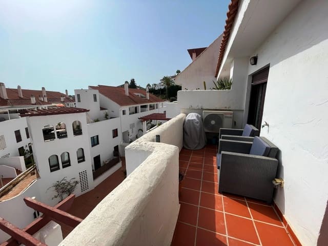 3 makuuhuone Huoneisto myytävänä paikassa Nueva Andalucia, Marbella mukana uima-altaan - 575 000 € (Ref: 9291546)