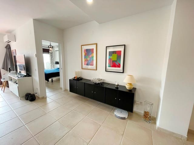 3 makuuhuone Huoneisto myytävänä paikassa Nueva Andalucia, Marbella mukana uima-altaan - 575 000 € (Ref: 9291546)