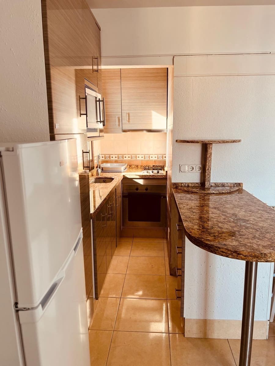 Apartamento de 1 habitación en Fuengirola en venta con piscina - 229.000 € (Ref: 9385596)