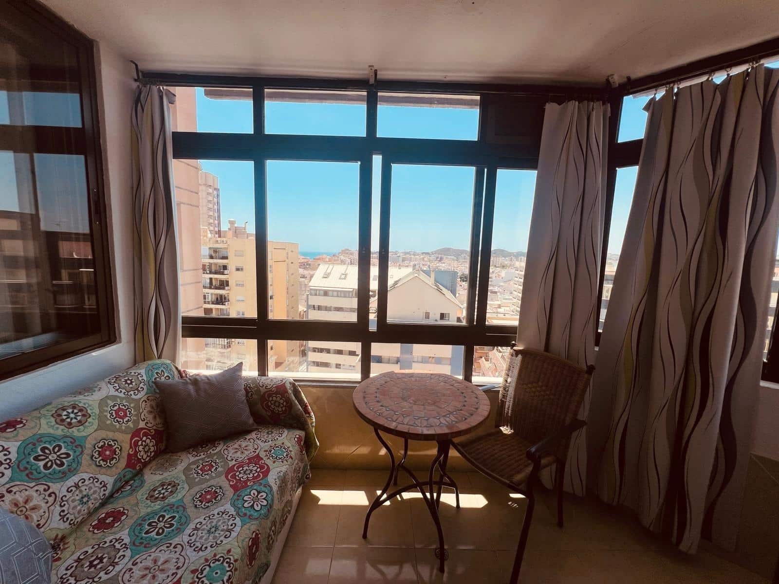 Apartamento de 1 habitación en Fuengirola en venta con piscina - 229.000 € (Ref: 9385596)