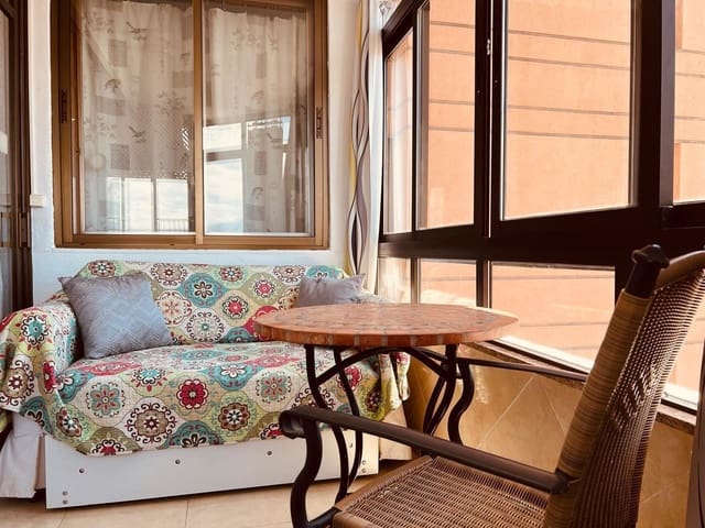 Apartamento de 1 habitación en Fuengirola en venta con piscina - 229.000 € (Ref: 9385596)