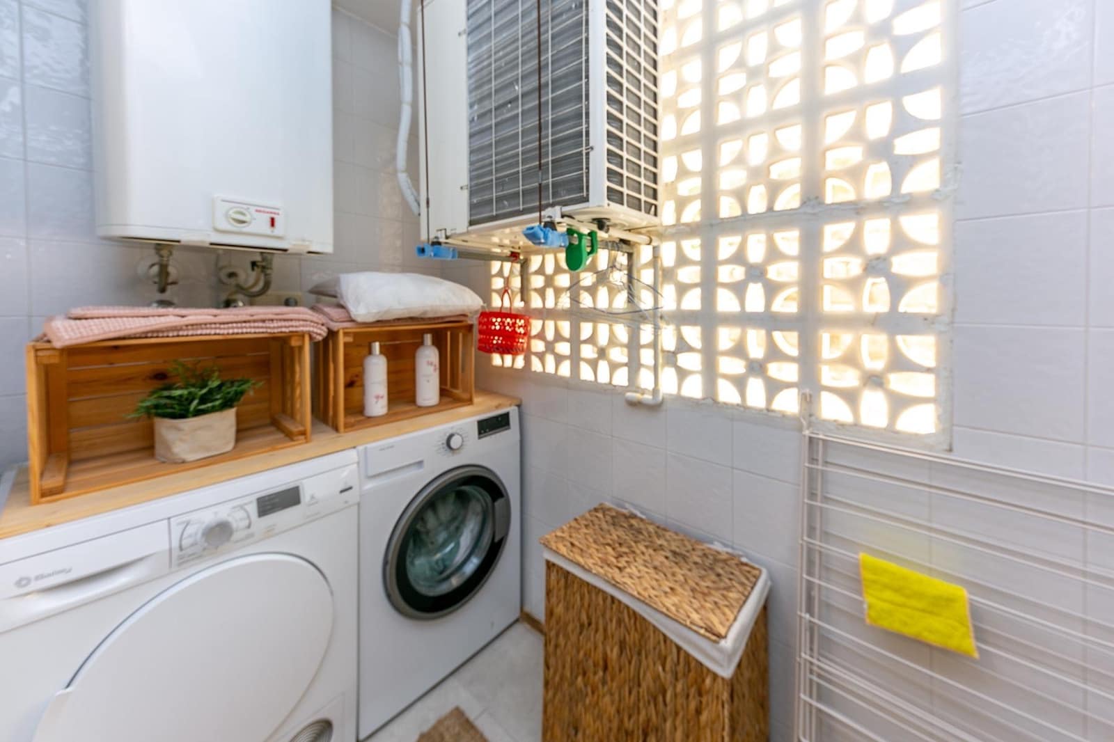 1 quarto Apartamento para venda em Nueva Andalucia com piscina garagem - 325 000 € (Ref: 9401030)