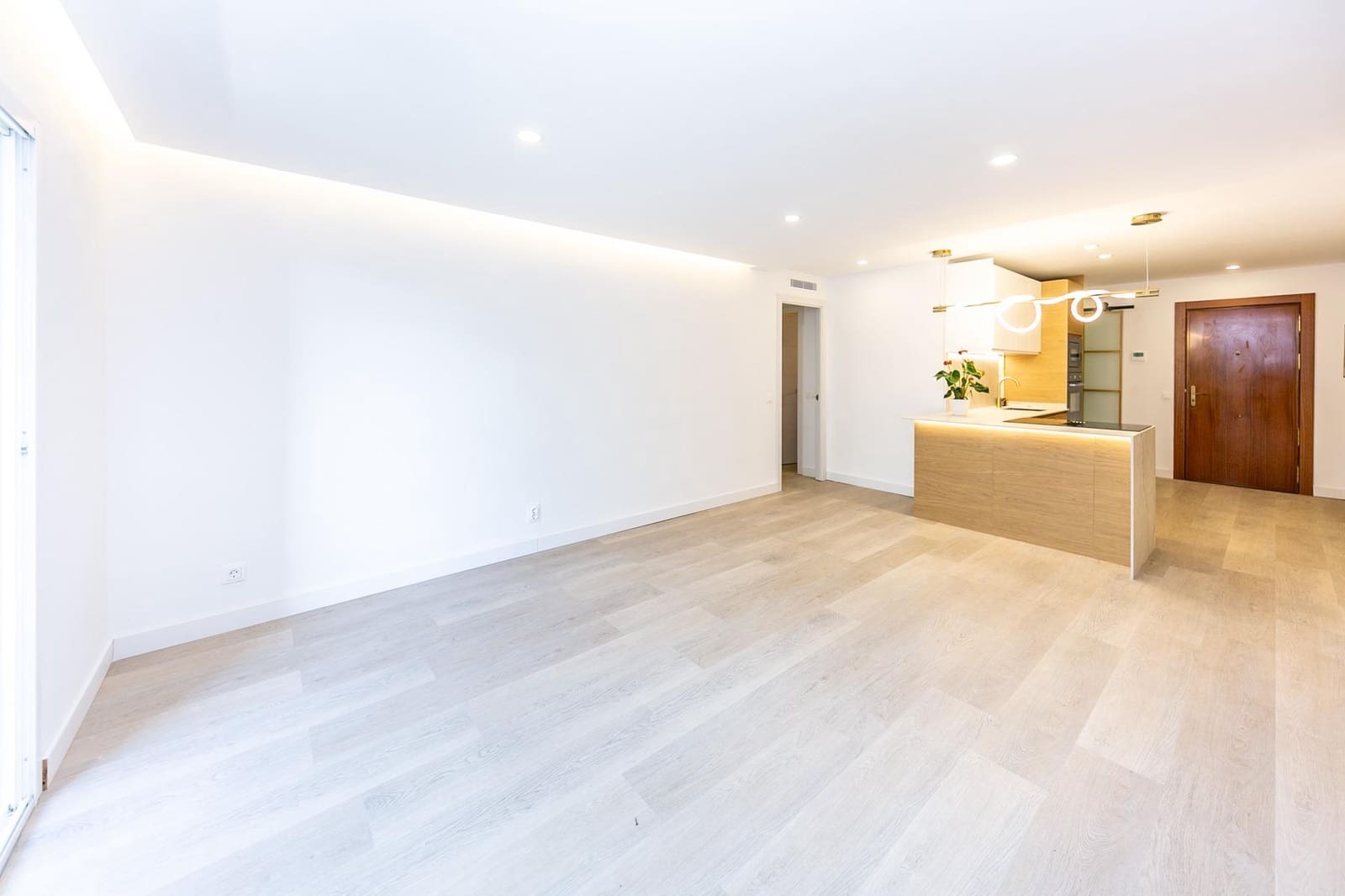 3 bedroom Apartment for sale in Fuengirola with garage - € 410,000 (Ref: 9470691)