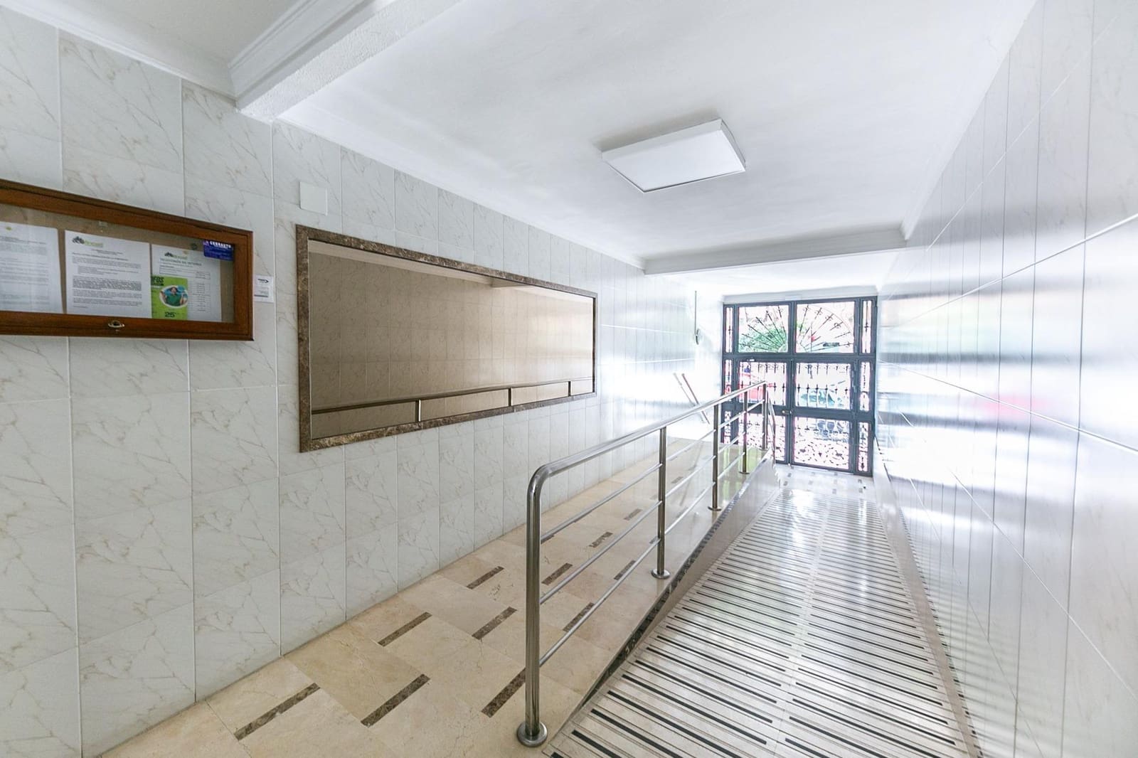 Apartamento de 3 habitaciones en Fuengirola en venta con garaje - 399.000 € (Ref: 9470691)