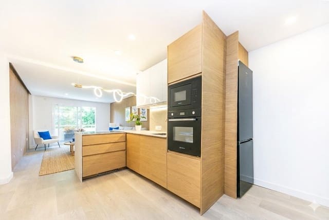 3 sypialnia Apartament na sprzedaż w Fuengirola z garażem - 399 000 € (Ref: 9470691)