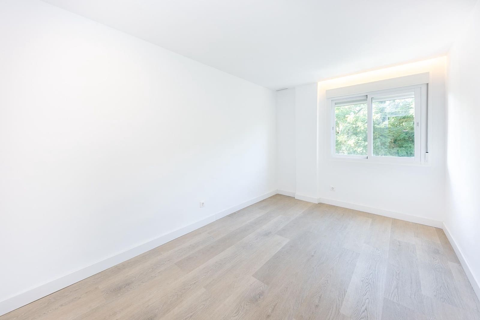 3 bedroom Apartment for sale in Fuengirola with garage - € 397,000 (Ref: 9470691)