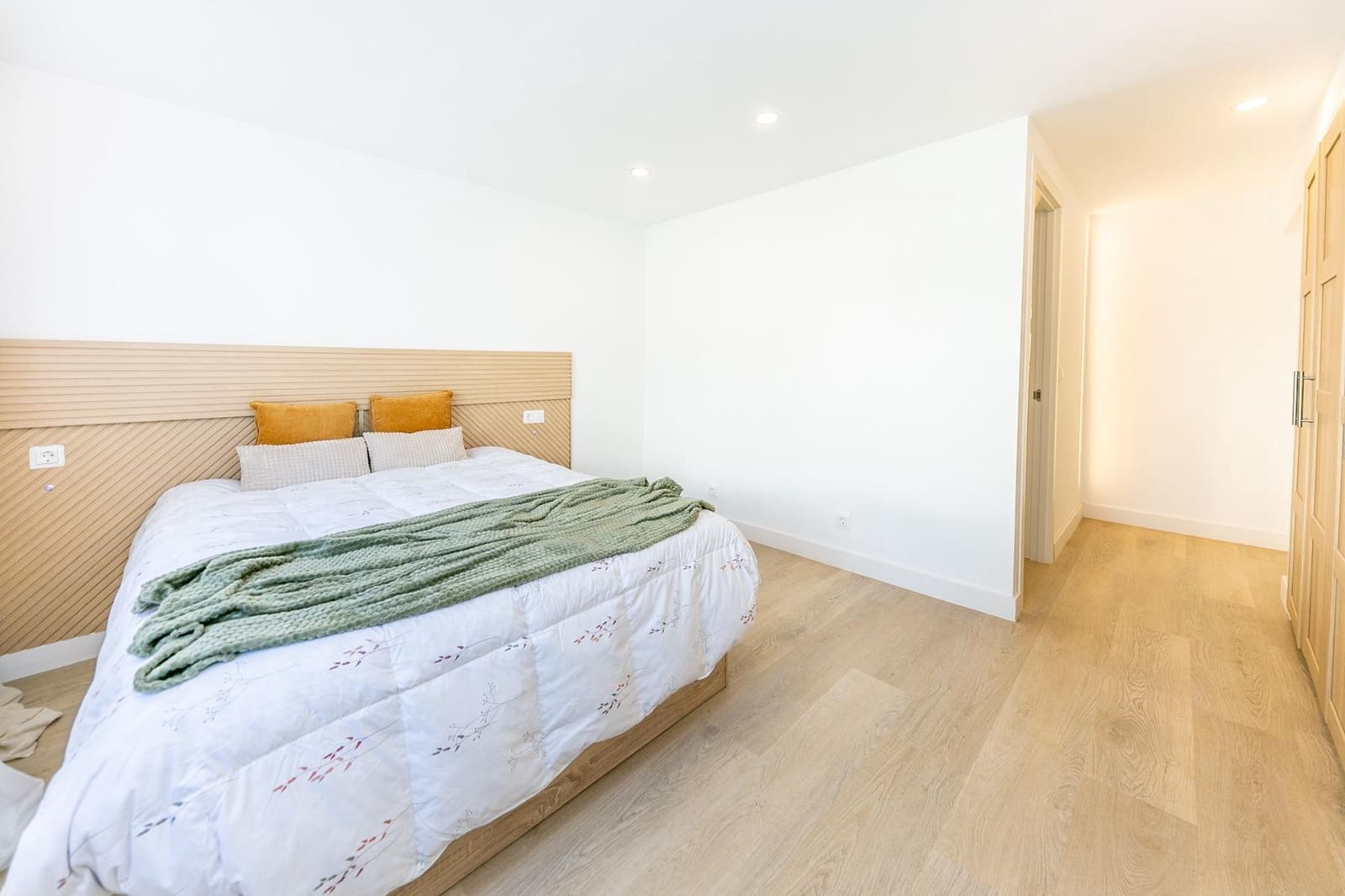 Chalet de 4 habitaciones en Fuengirola en venta con piscina garaje - 830.000 € (Ref: 9470986)