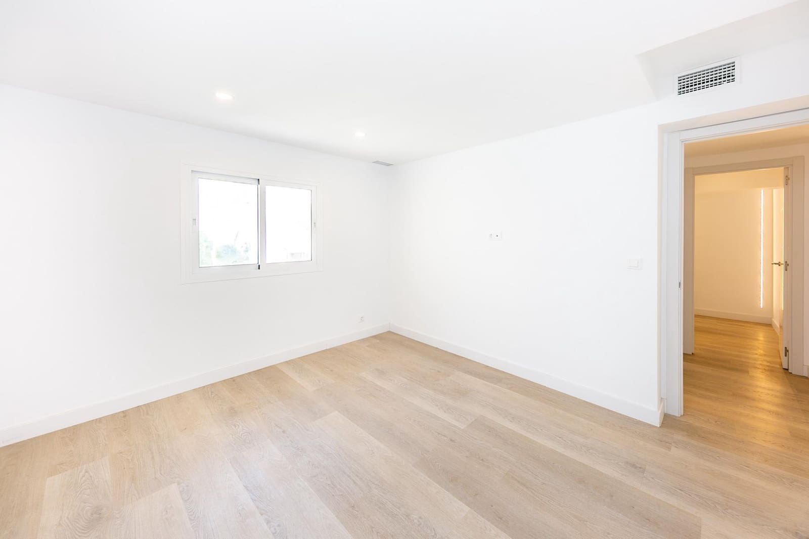 Chalet de 4 habitaciones en Fuengirola en venta con piscina garaje - 830.000 € (Ref: 9470986)