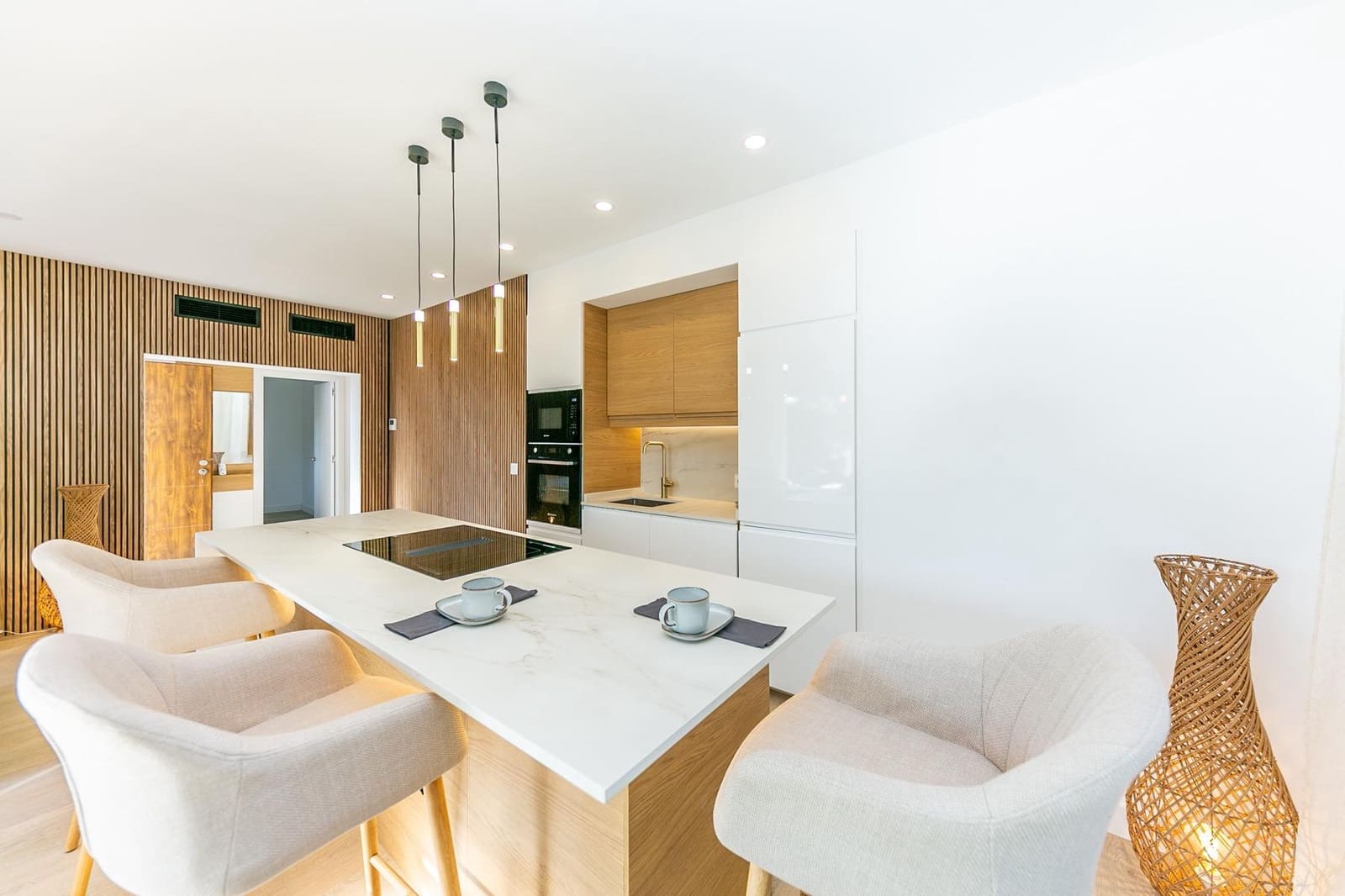 Chalet de 4 habitaciones en Fuengirola en venta con piscina garaje - 830.000 € (Ref: 9470986)