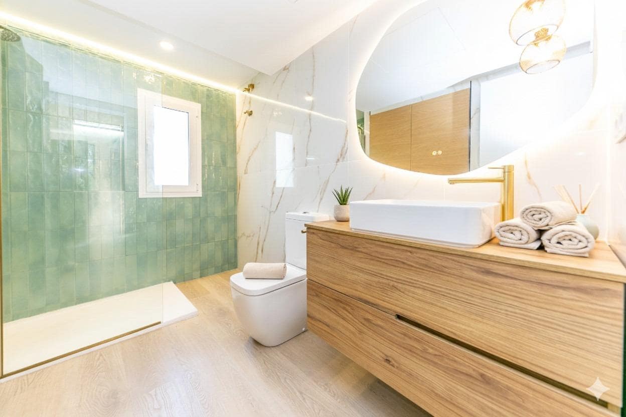 4 soveværelse Villa til salg i Fuengirola med swimmingpool garage - € 830.000 (Ref: 9470986)