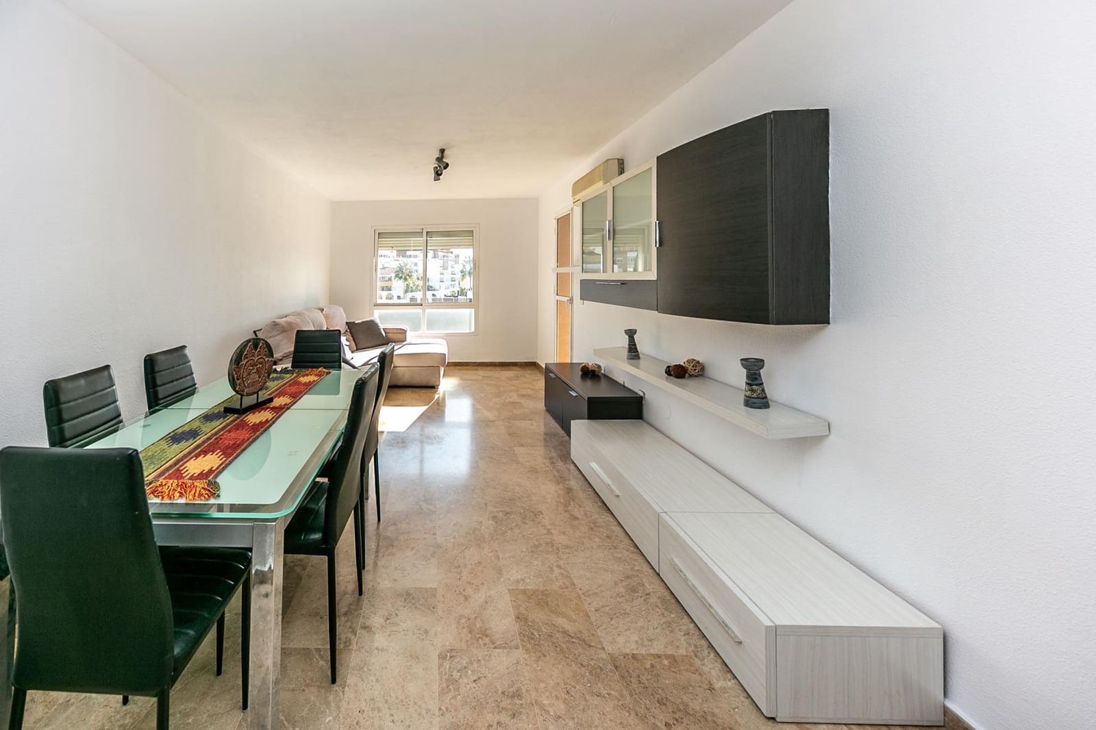 4 bedroom Apartment for sale in Benalmadena with pool garage - € 420,000 (Ref: 9486768)