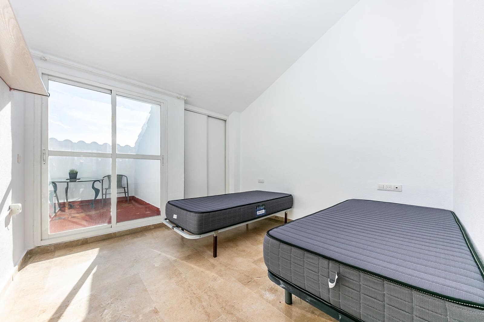 4 bedroom Apartment for sale in Benalmadena with pool garage - € 420,000 (Ref: 9486768)