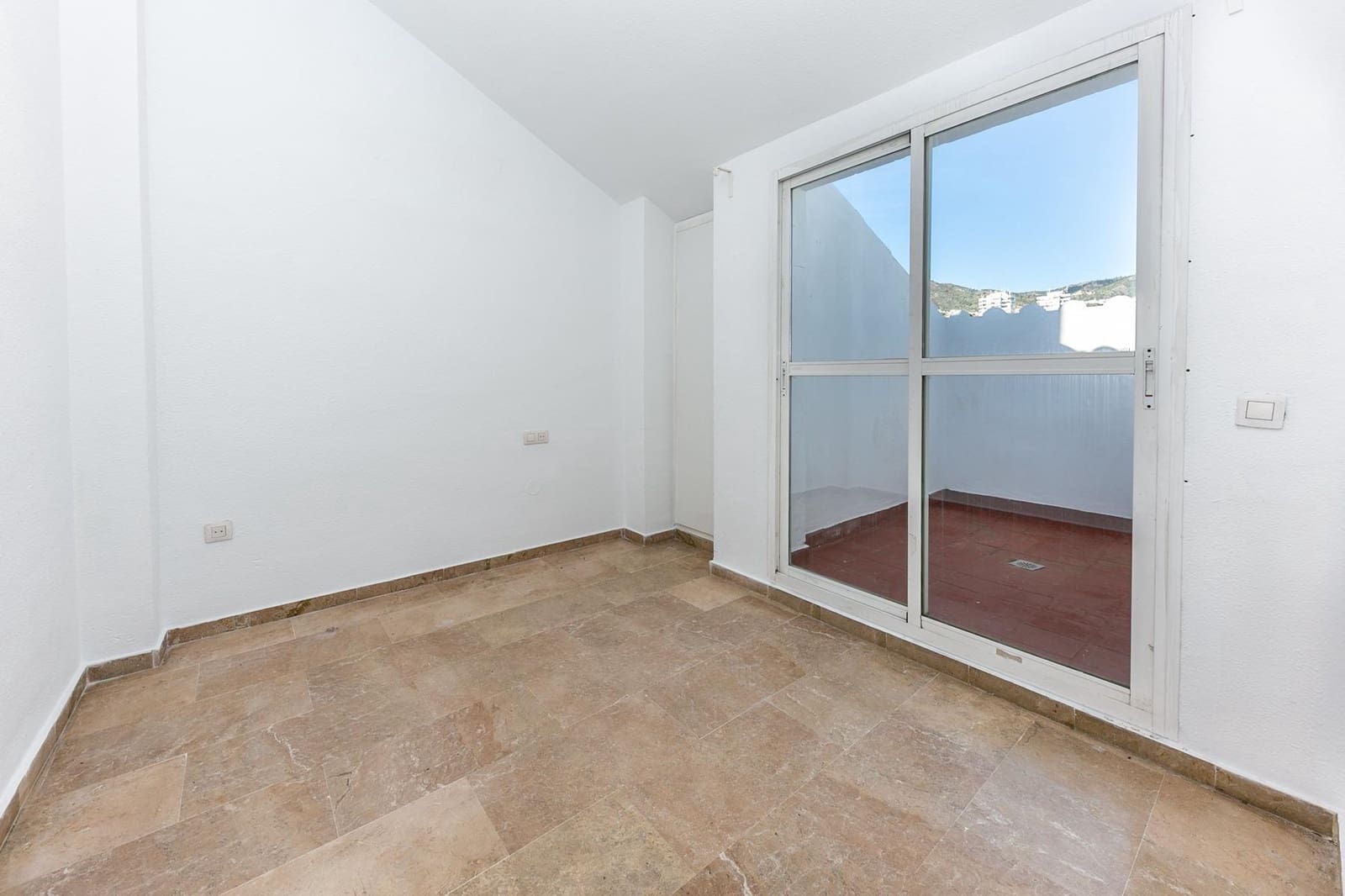 4 bedroom Apartment for sale in Benalmadena with pool garage - € 420,000 (Ref: 9486768)