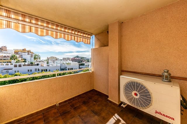 4 bedroom Apartment for sale in Parque de la Paloma, Benalmádena with pool garage - € 420,000 (Ref: 9486768)