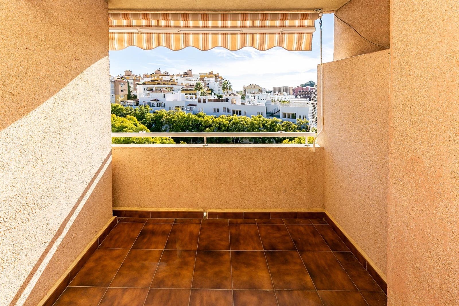 4 bedroom Apartment for sale in Benalmadena with pool garage - € 420,000 (Ref: 9486768)