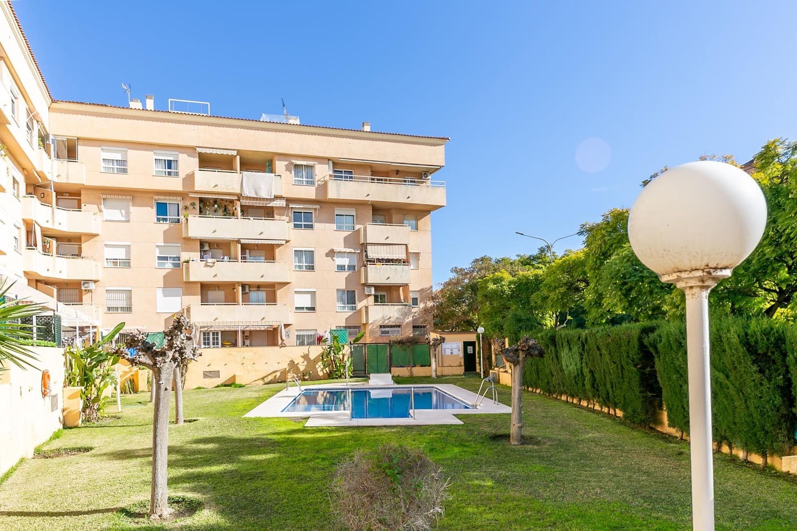 4 bedroom Apartment for sale in Benalmadena with pool garage - € 420,000 (Ref: 9486768)