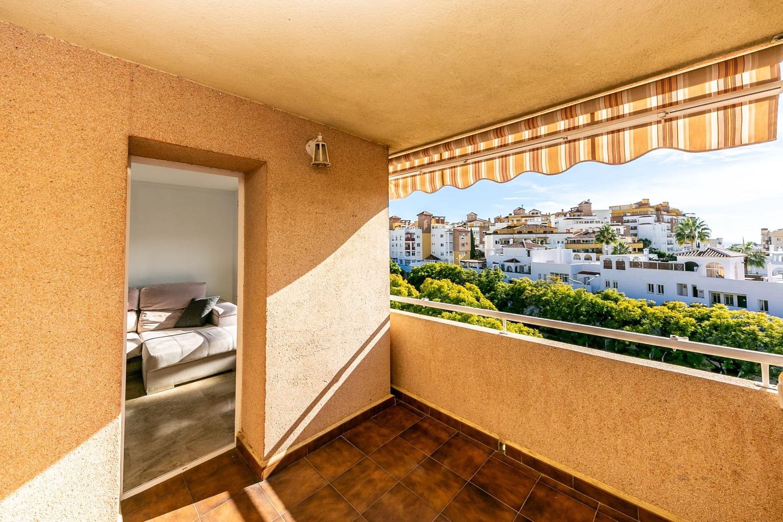 4 bedroom Apartment for sale in Benalmadena with pool garage - € 420,000 (Ref: 9486768)