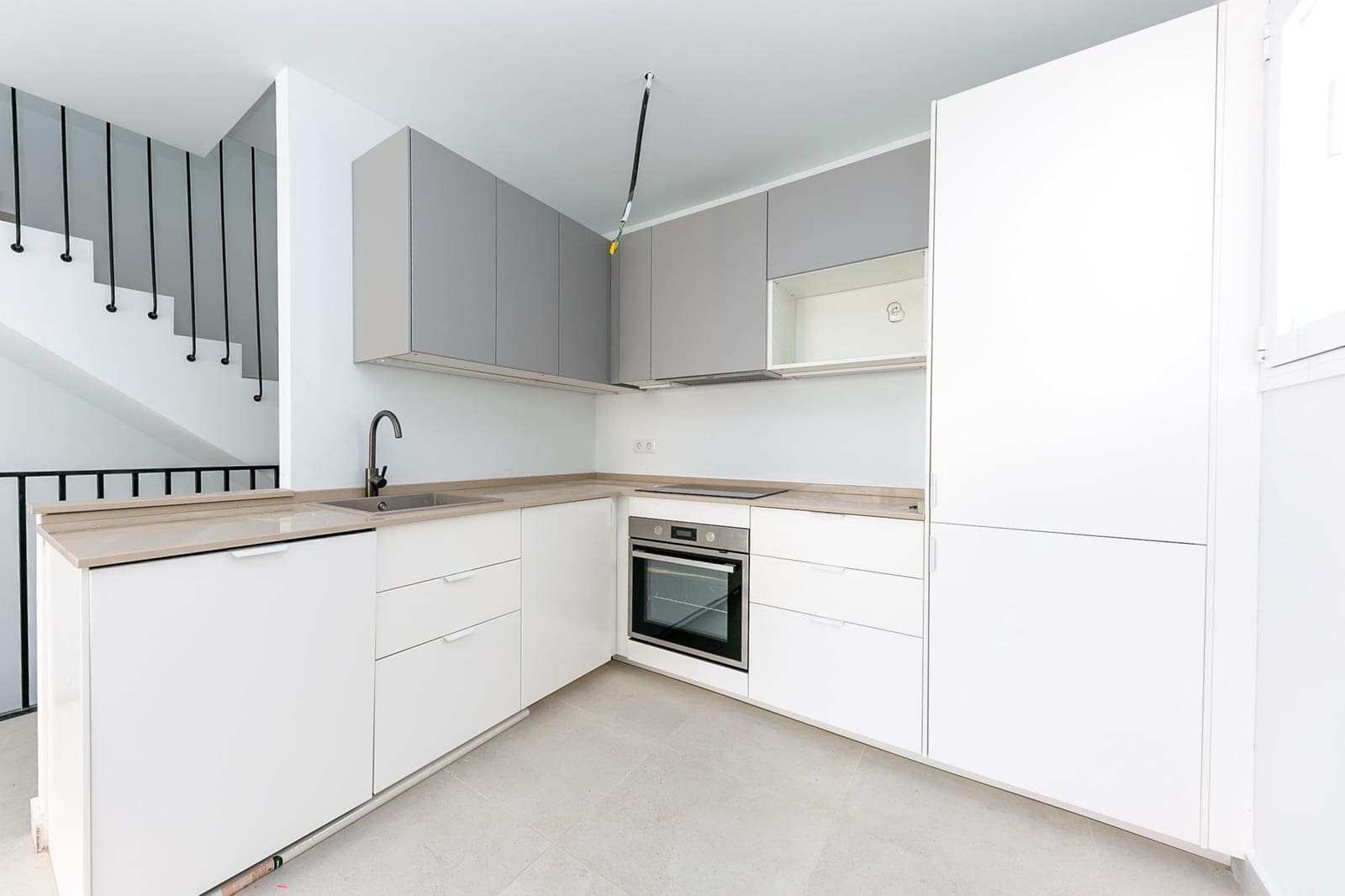 2 bedroom Semi-detached Villa for sale in Manilva - € 349,000 (Ref: 9494650)