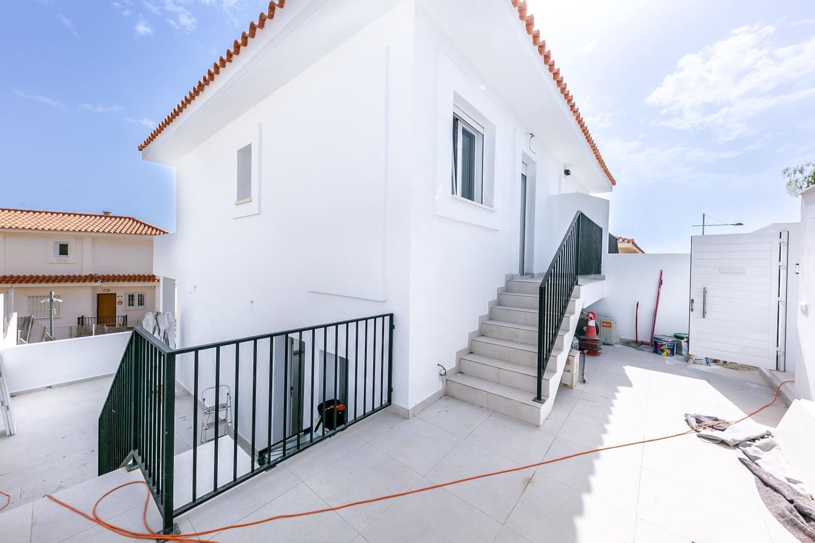 2 bedroom Semi-detached Villa for sale in Manilva - € 349,000 (Ref: 9494650)
