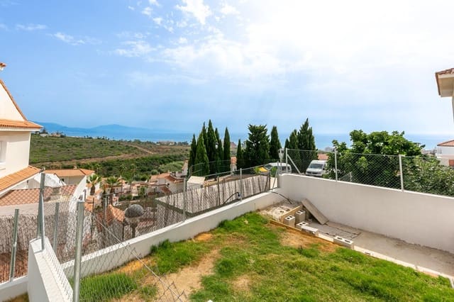 2 quarto Moradia Geminada para venda em Manilva - 349 000 € (Ref: 9494650)