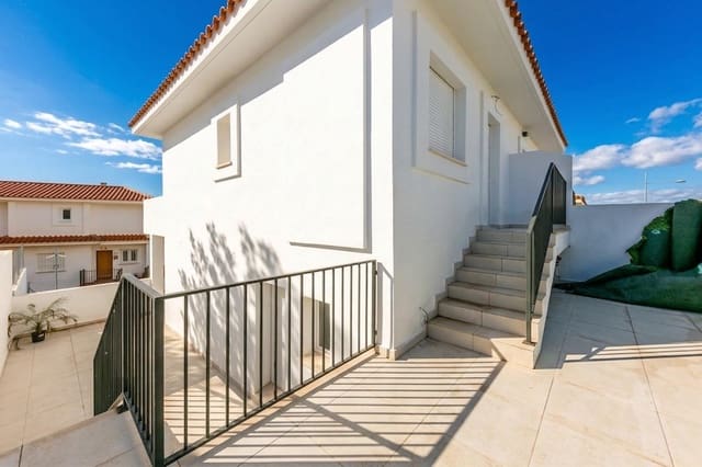 2 soverom Kjedet enebolig til salgs i Manilva - € 315 000 (Ref: 9494650)