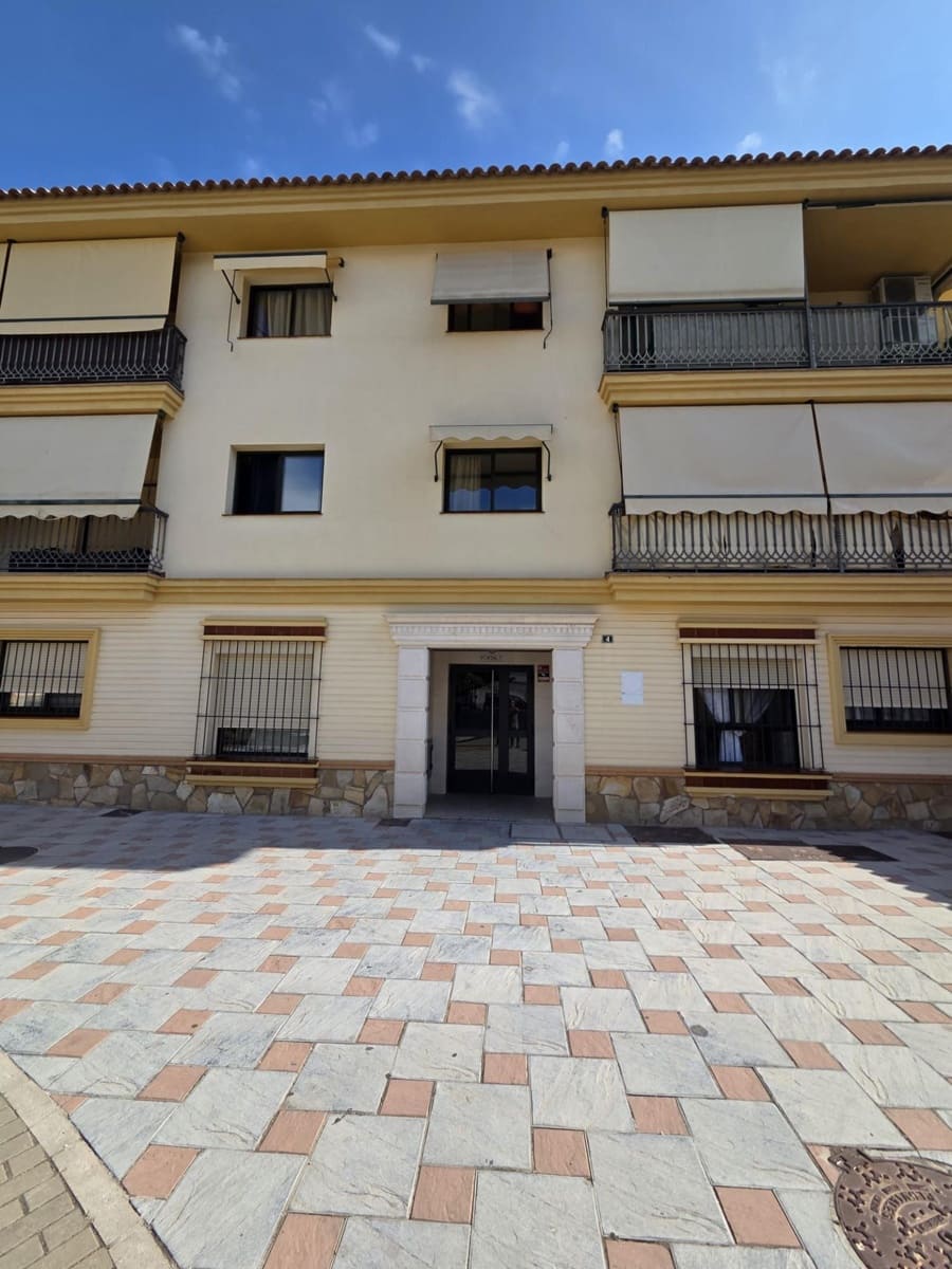 Apartamento de 2 habitaciones en Fuengirola en venta - 249.000 € (Ref: 9504568)