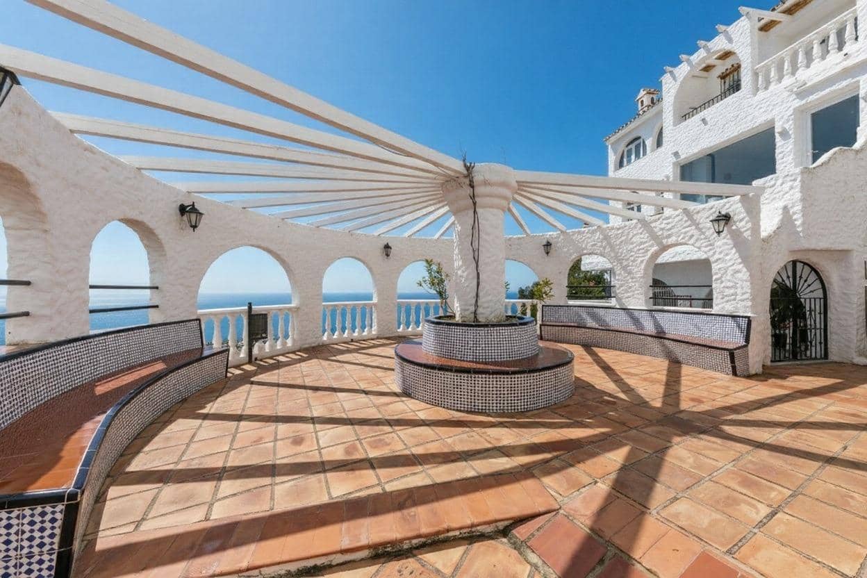2 sovrum Takvåning till salu i Benalmadena med pool - 299 000 € (Ref: 9513420)