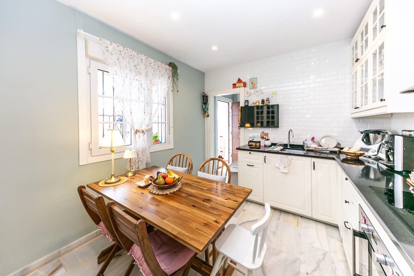 2 bedroom Penthouse for sale in Benalmadena with pool - € 299,000 (Ref: 9513420)