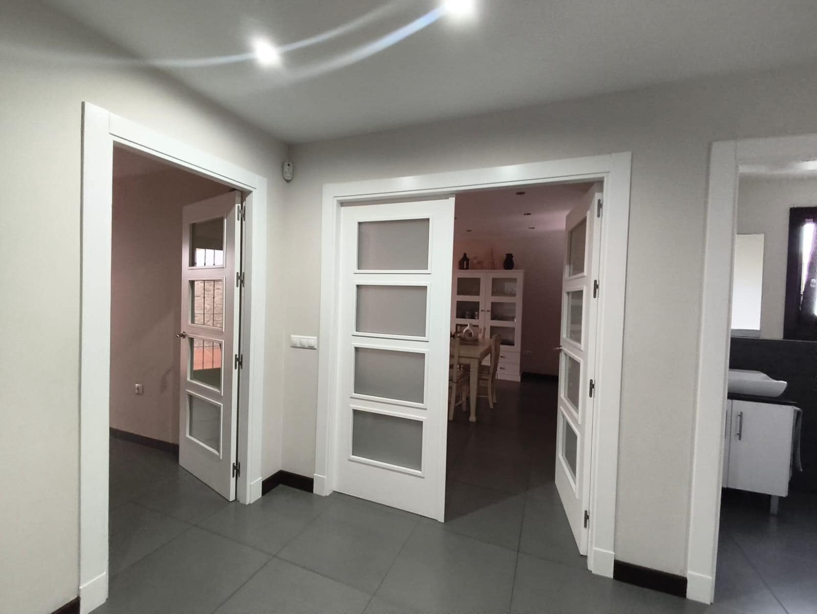 4 bedroom Villa for sale in Fuengirola with garage - € 850,000 (Ref: 9518900)