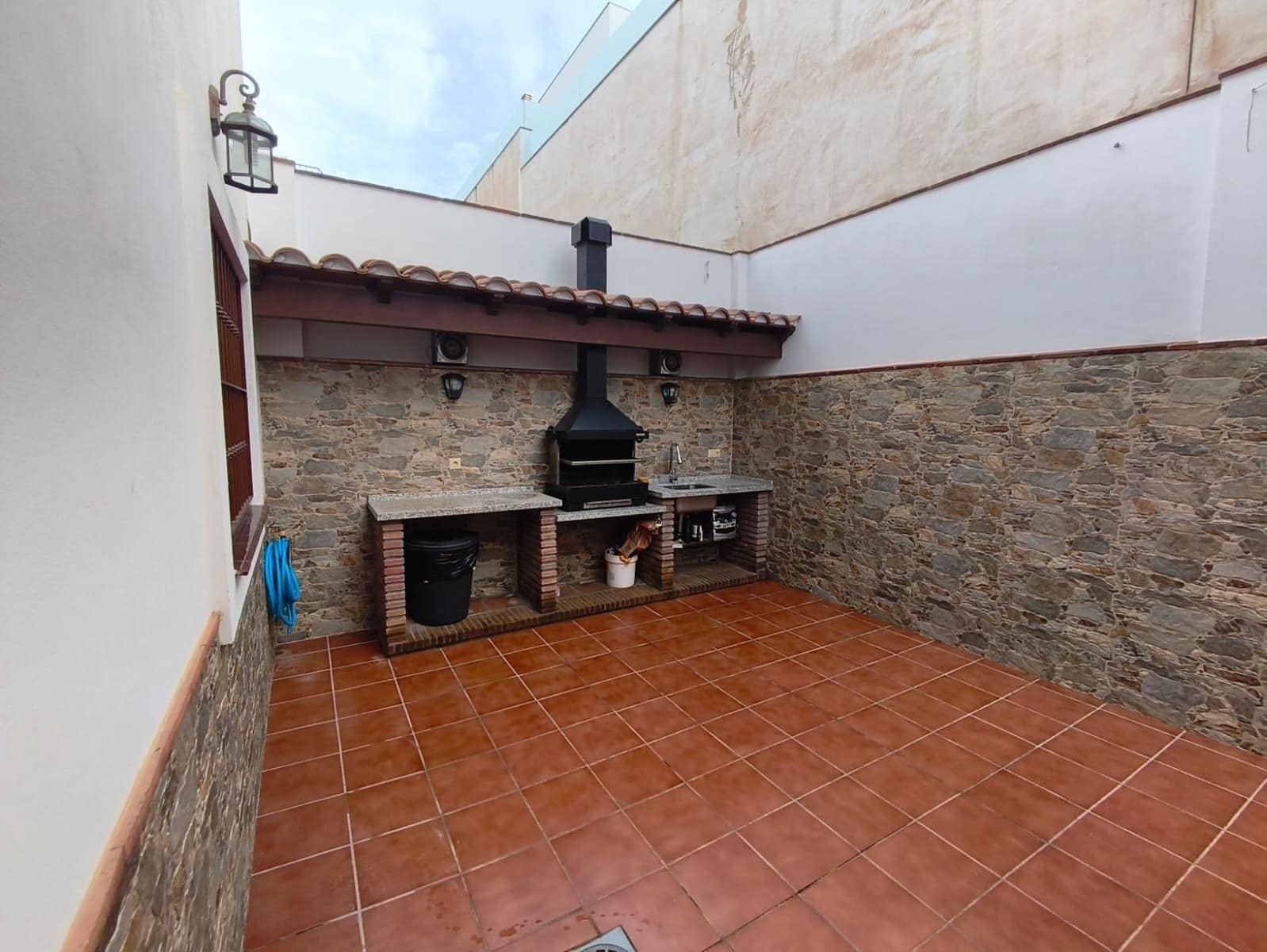 4 bedroom Villa for sale in Fuengirola with garage - € 850,000 (Ref: 9518900)