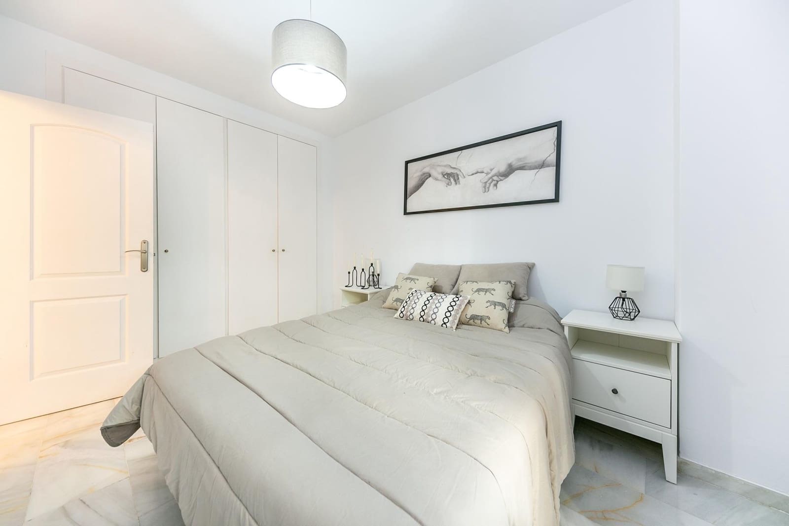 3 makuuhuone Huoneisto myytävänä paikassa Torrequebrada mukana uima-altaan 
autotalli - 400 000 € (Ref: 9537315)