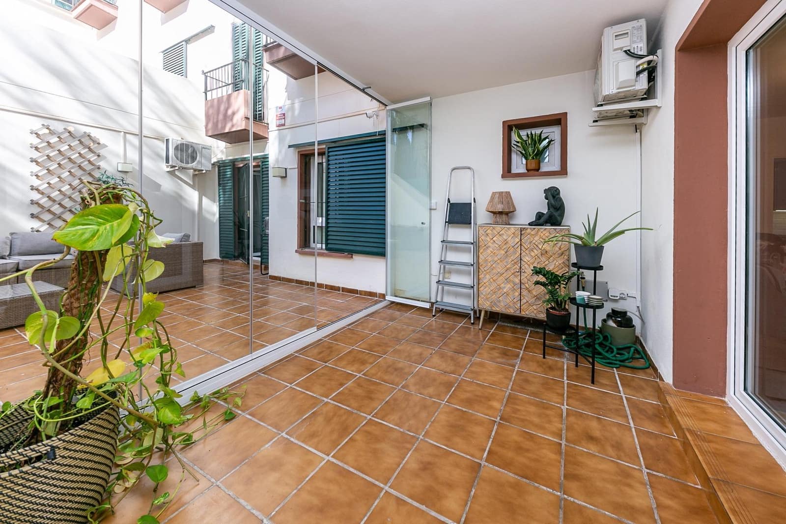 3 makuuhuone Huoneisto myytävänä paikassa Torrequebrada mukana uima-altaan 
autotalli - 400 000 € (Ref: 9537315)