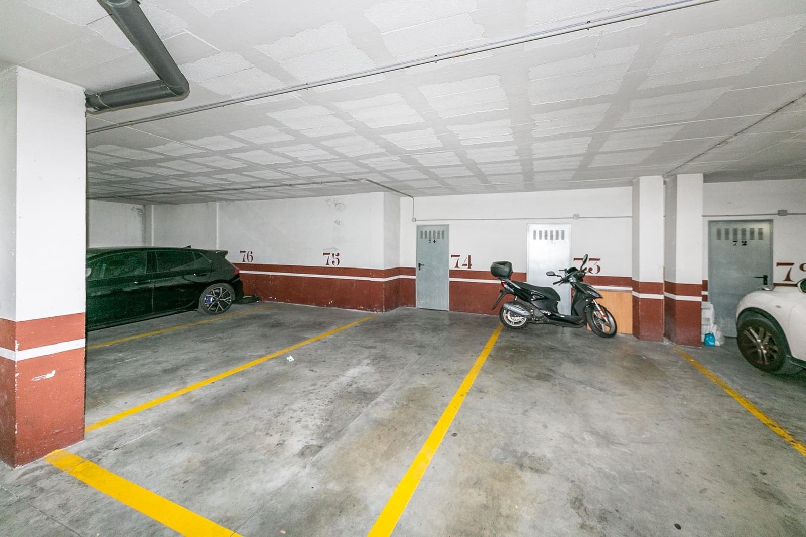 3 makuuhuone Huoneisto myytävänä paikassa Torrequebrada mukana uima-altaan 
autotalli - 400 000 € (Ref: 9537315)