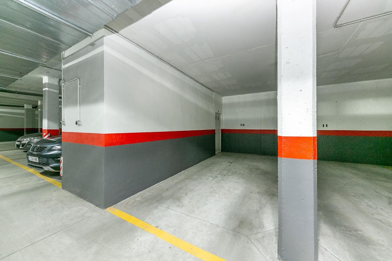 Apartamento de 2 habitaciones en New Golden Mile en venta con piscina garaje - 299.000 € (Ref: 9543613)