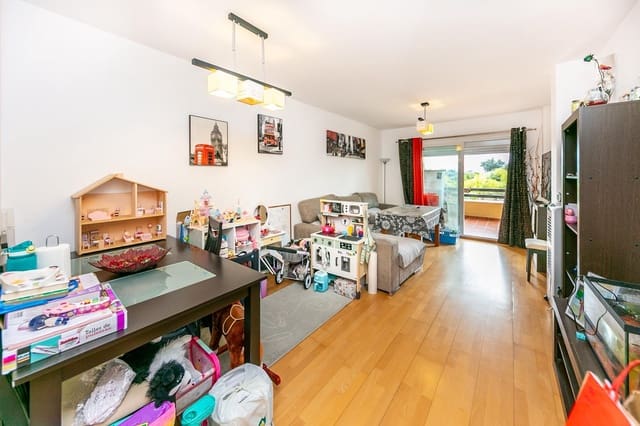 2 sypialnia Apartament na sprzedaż w Selwo, Estepona z basenem garażem - 299 000 € (Ref: 9543613)