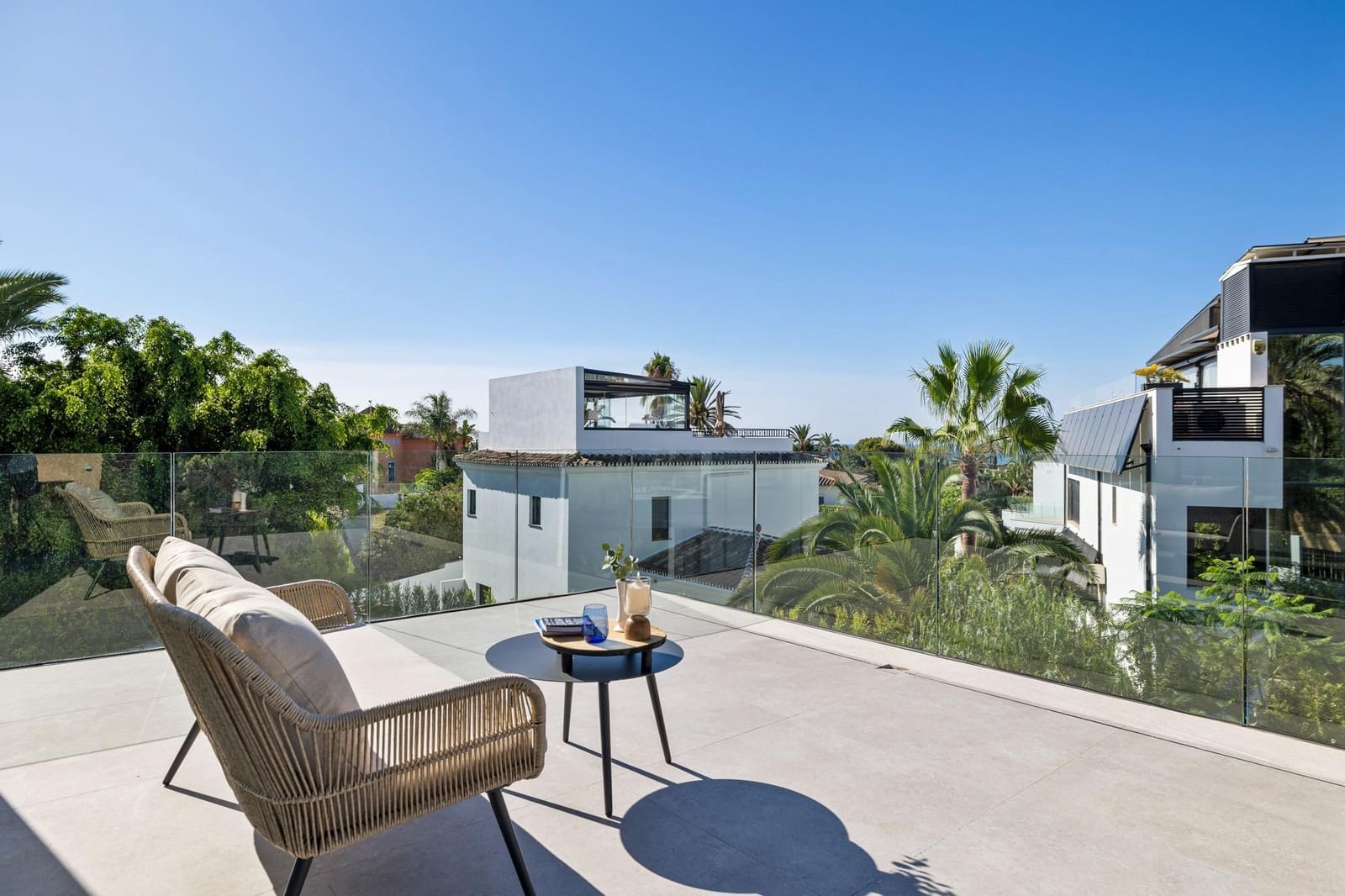 5 sypialnia Willa na sprzedaż w Marbella z basenem garażem - 3 450 000 € (Ref: 9565237)