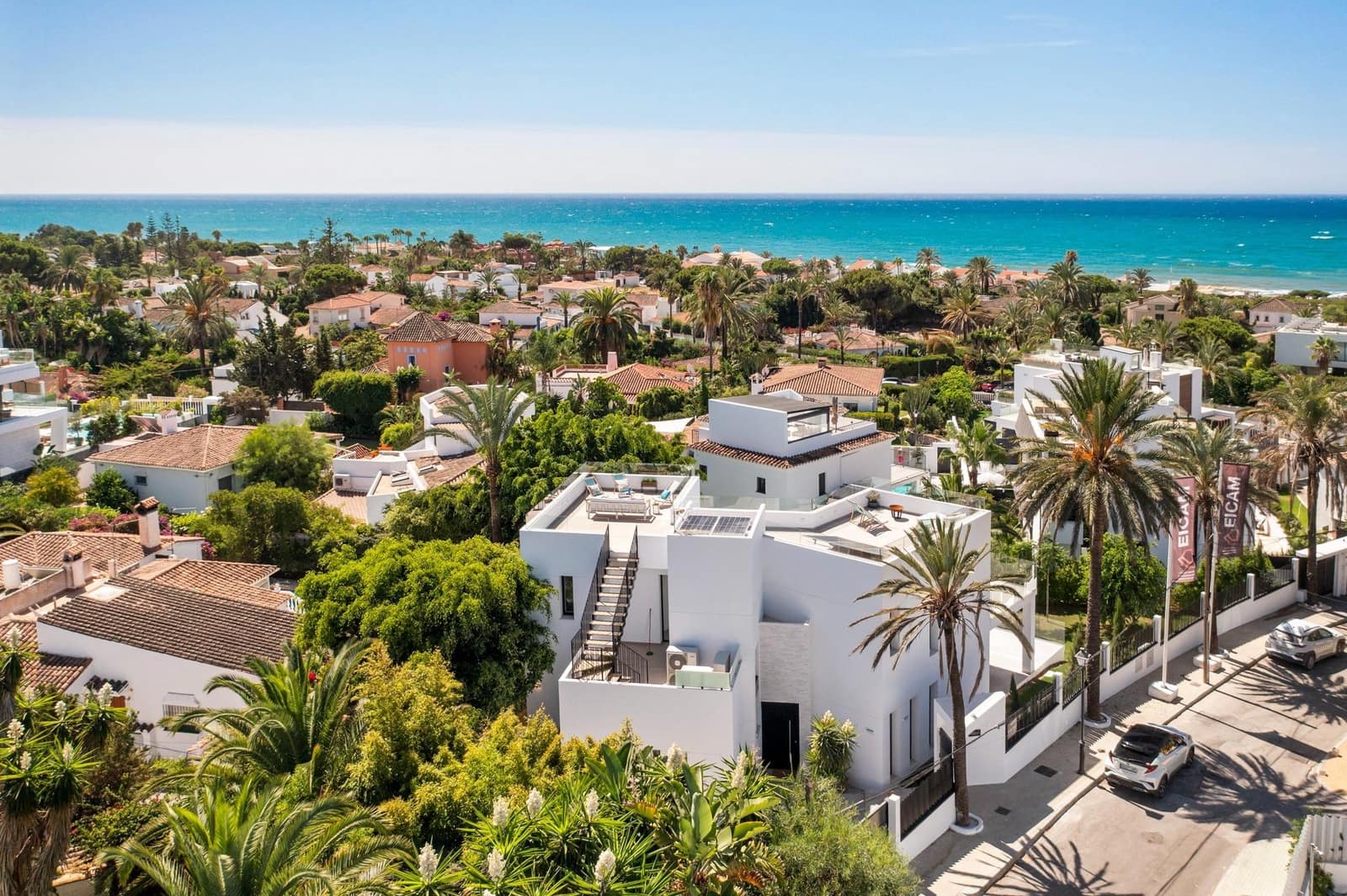 5 sypialnia Willa na sprzedaż w Marbella z basenem garażem - 3 450 000 € (Ref: 9565237)