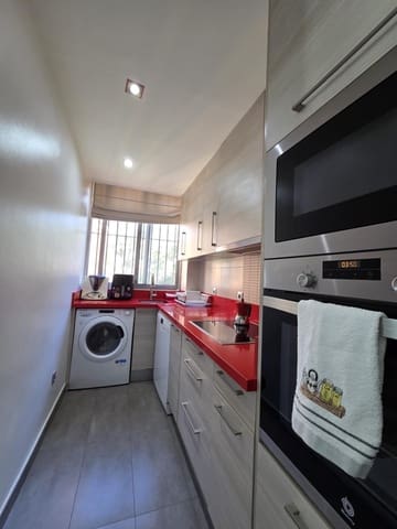 Apartamento de 3 habitaciones en Fuengirola en venta con piscina garaje - 380.000 € (Ref: 9619220)