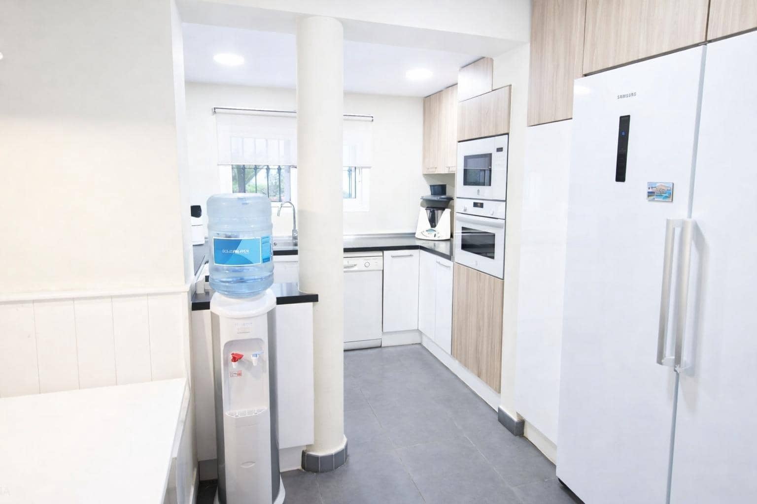 3 bedroom Villa for sale in Fuengirola with pool garage - € 599,900 (Ref: 9619221)