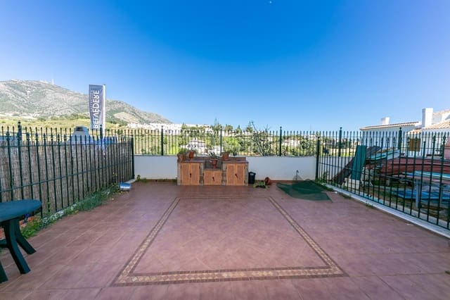 Apartamento de 2 habitaciones en Fuengirola en venta con piscina garaje - 305.000 € (Ref: 9634257)