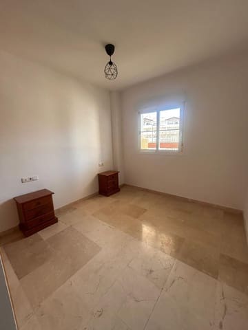 2 soverom Leilighet til salgs i Benalmádena med svømmebasseng garasje - € 325 000 (Ref: 9686423)