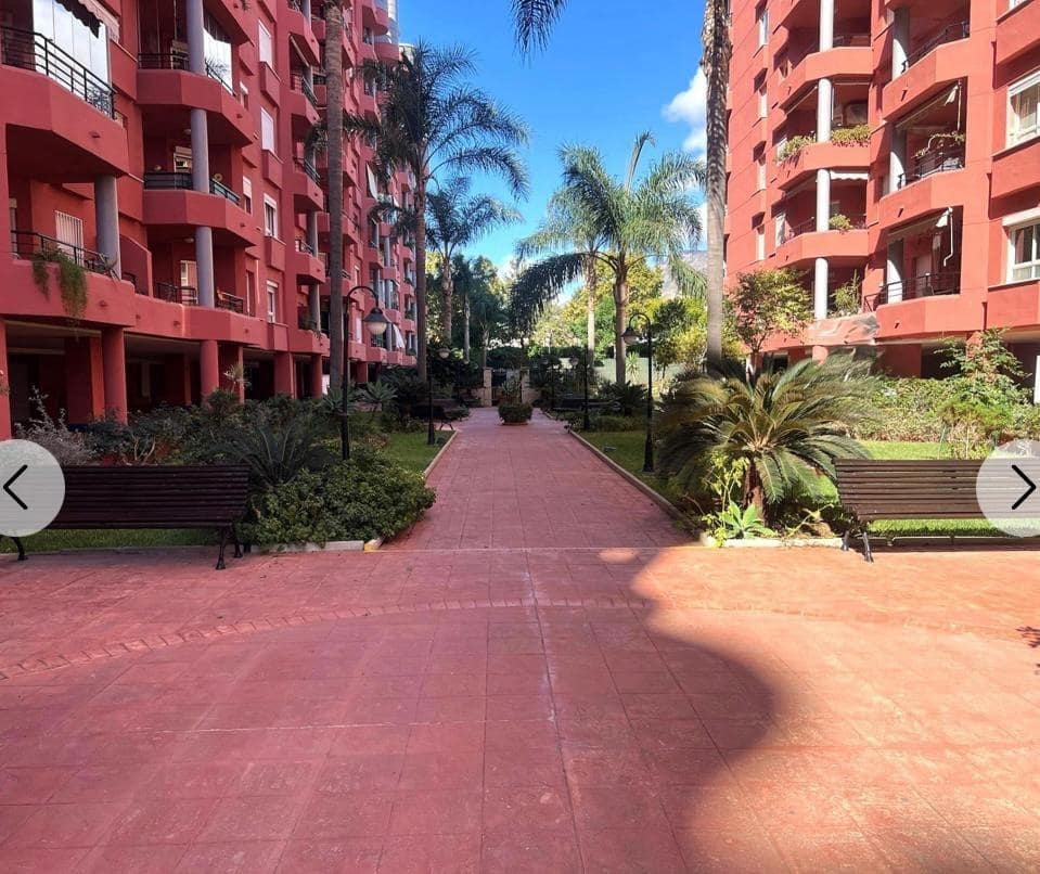 3 makuuhuone Huoneisto myytävänä paikassa Fuengirola mukana uima-altaan 
autotalli - 429 000 € (Ref: 9690598)