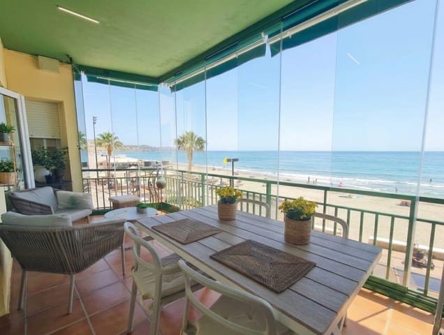 2 bedroom Flat for sale in Fuengirola - € 520,000 (Ref: 9711965)