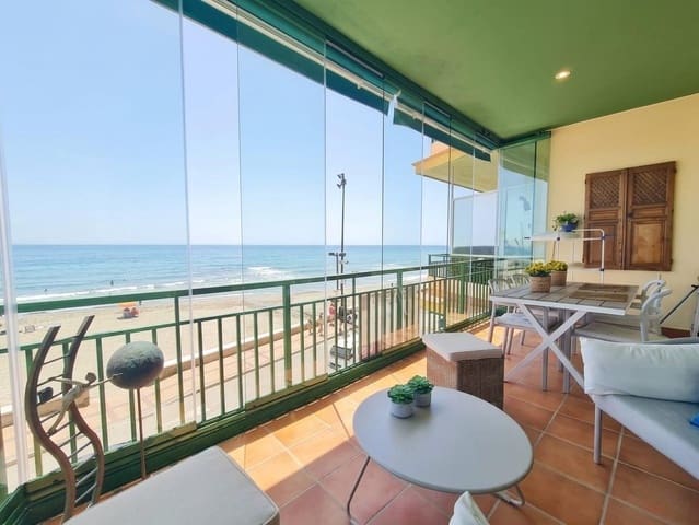 2 bedroom Flat for sale in Fuengirola - € 520,000 (Ref: 9711965)